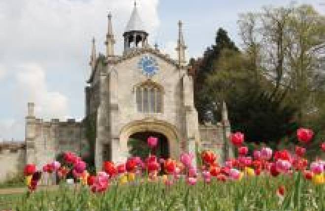 Bishopthorpe Gatehouse with bed of tulips in front